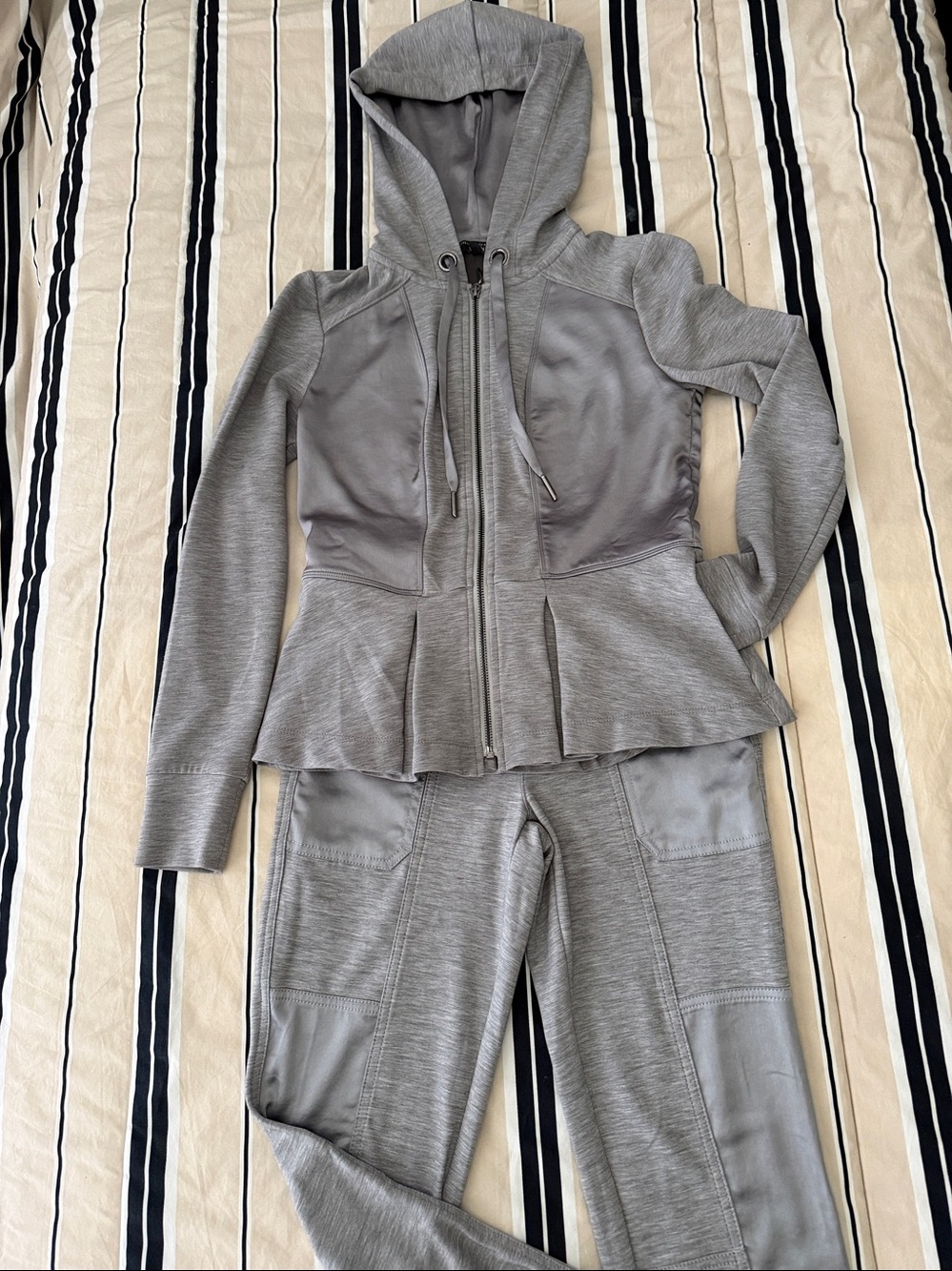 White House Black Market Light Gray Hooded Track Jacket (XXS) & Joggers (00) Set